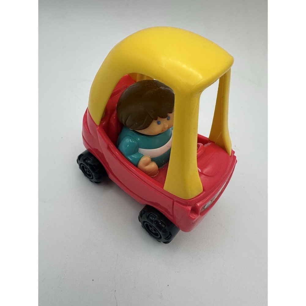 Burger King Little Tikes COZY COUPE CAR w/ Driver 3"  2003